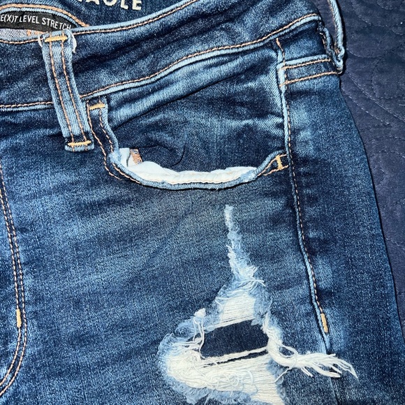 American Eagle Dark Wash Patch Jegging: Size 4 Short - Picture 5 of 6